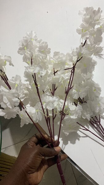 Bouquet de fleurs artificielles