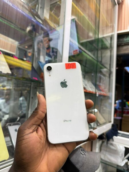 Xr 128Go disponible