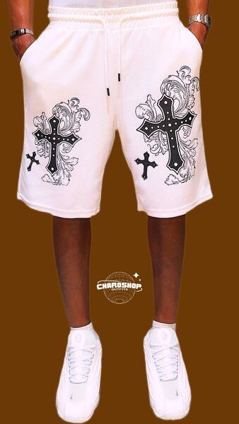 Short blanc avec croix imprimée