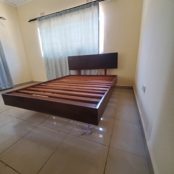 Floating beds