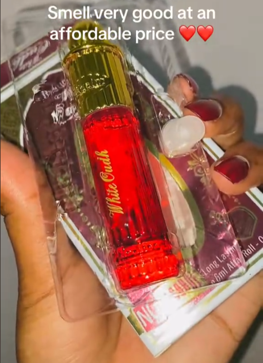 Parfum white oudh