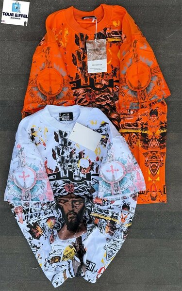 TEESHIRT