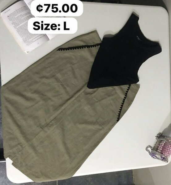 Annie clothes