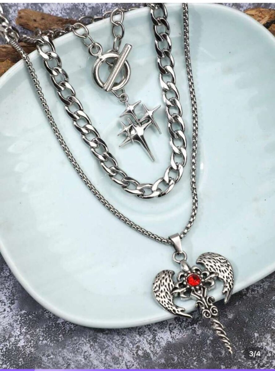 Collier multicouche gothique