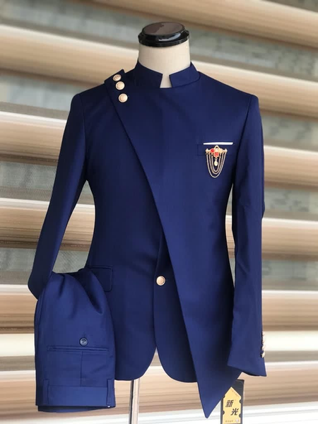 Suit bleu