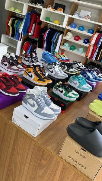 Men's shoes