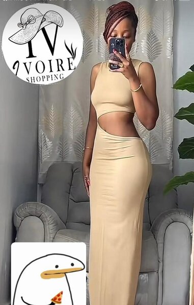 Robe Moulante Évasée Sexy