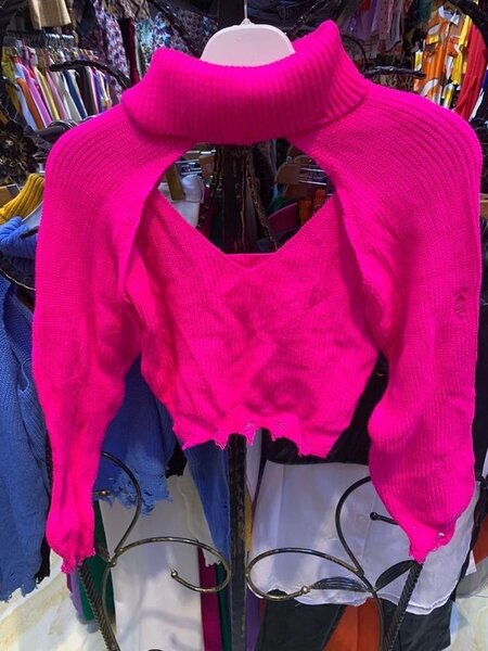 Top wear