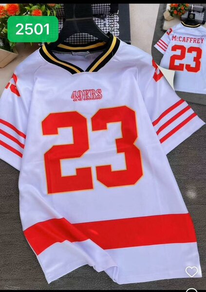Maillot de sport numéro 24