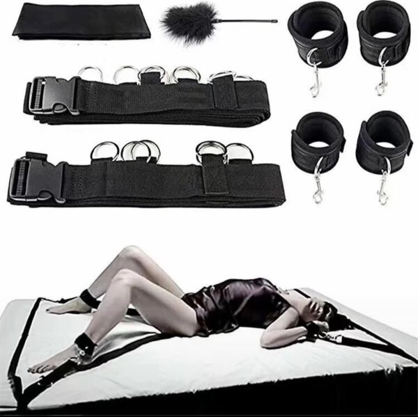 Set de restraint BDSM lit