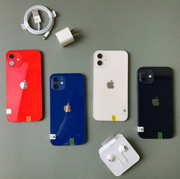 iPhone 12