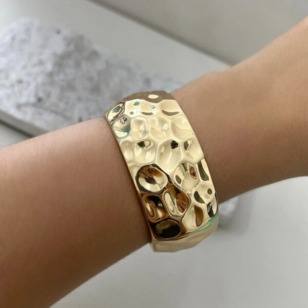 Chunky bangles