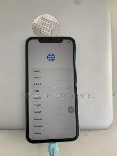 iPhone XR