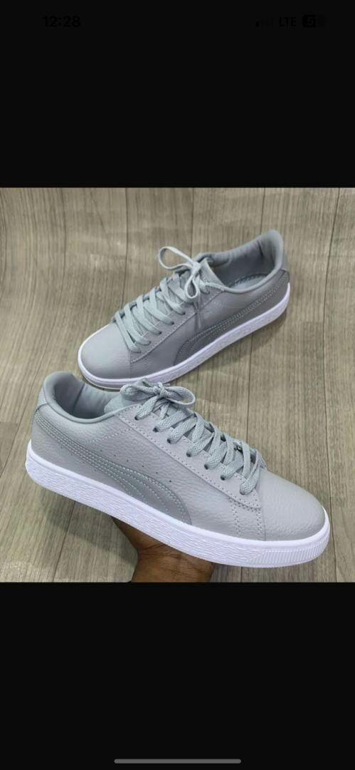 Fashion sneakers