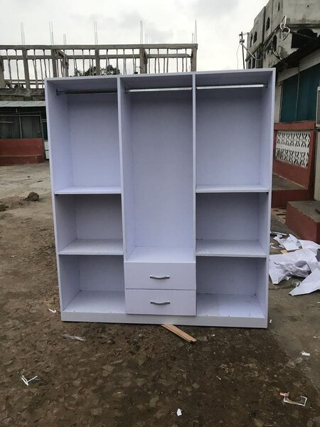 Armoire de Rangement Moderne