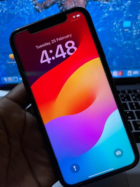 iPhone XR