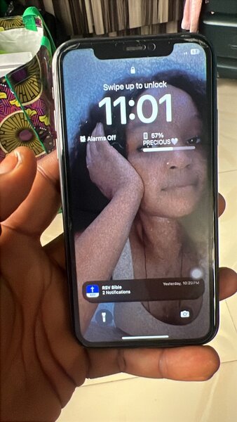 iPhone 11