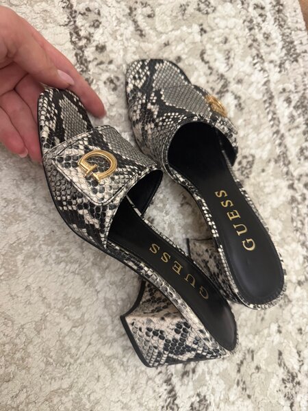 GUESS оригинал обувь