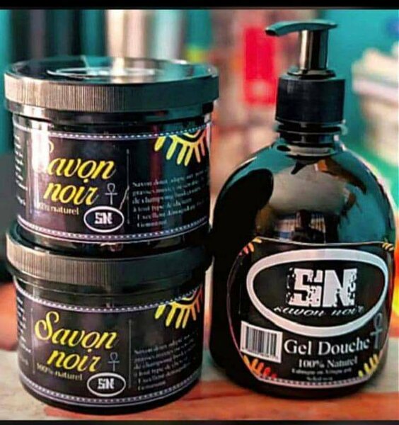 SAVON NOIR