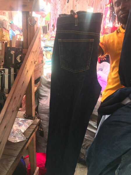 Baggy jeans