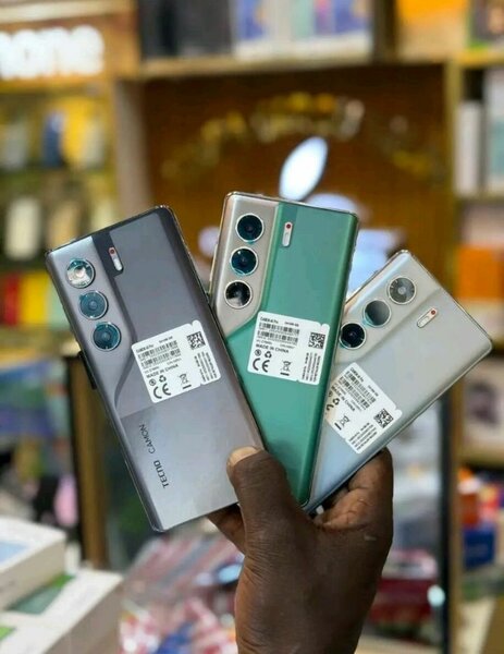 Tecno Camon 40 Pro