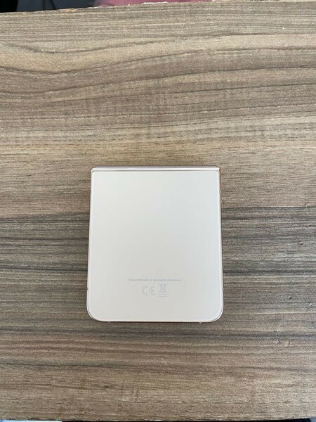 Samsung Zfold 4