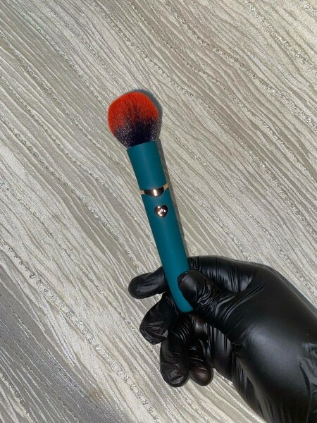 Discreet Vibrator