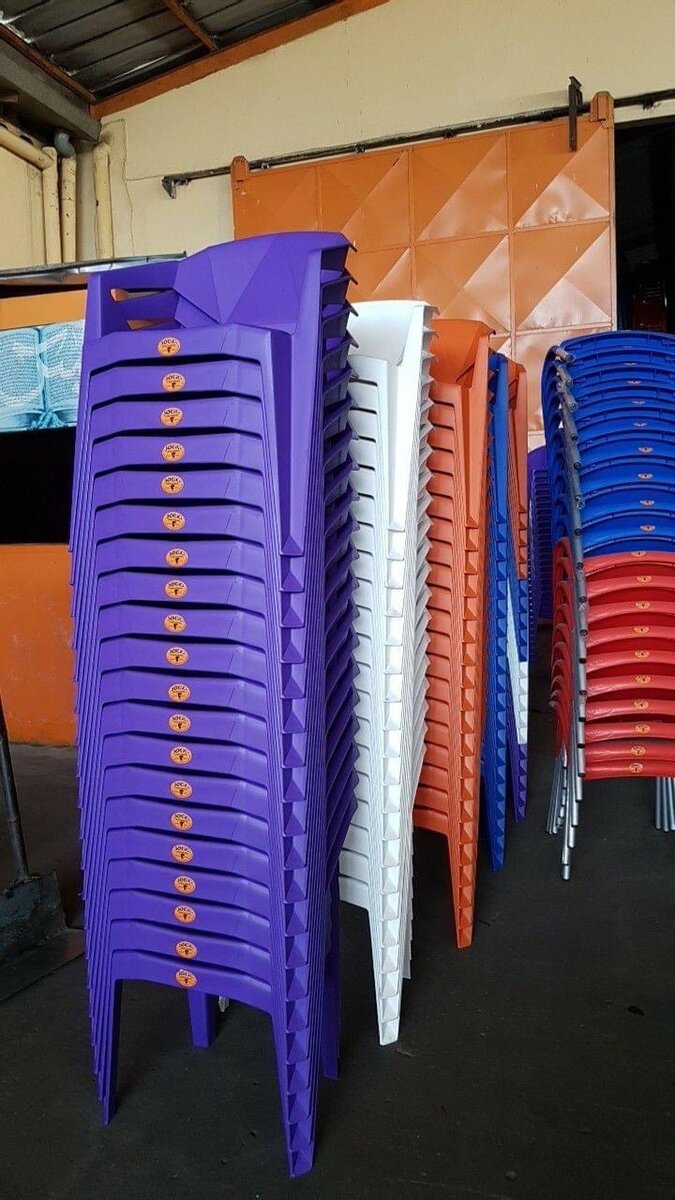 Chaise tecno sogici