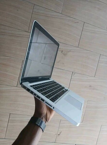 Ordinateur Portable Apple MacBook