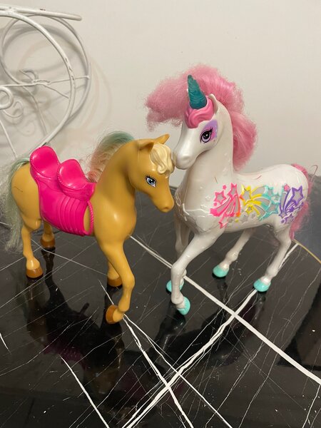 Musical horse