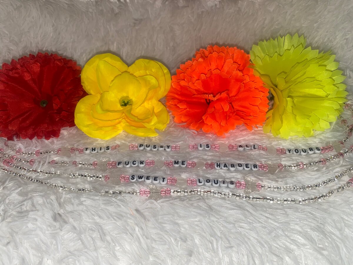 Glass waist beads