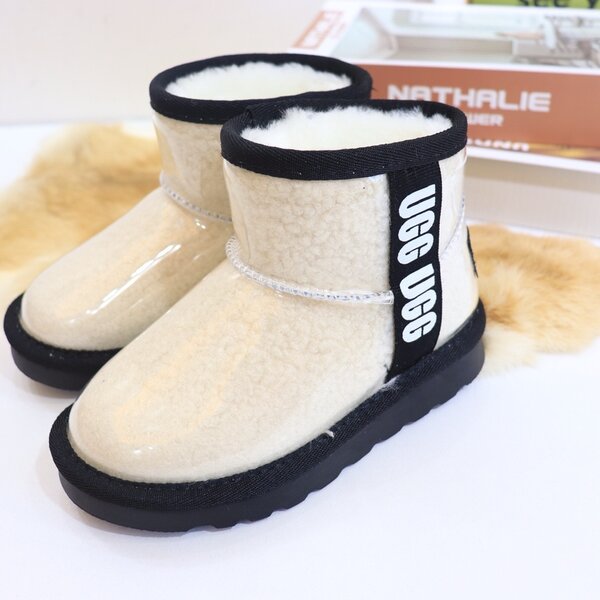 Ugg