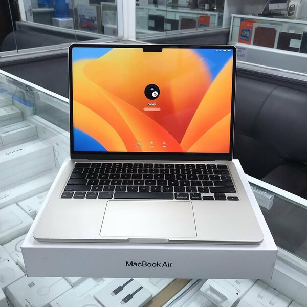 MacBook Air