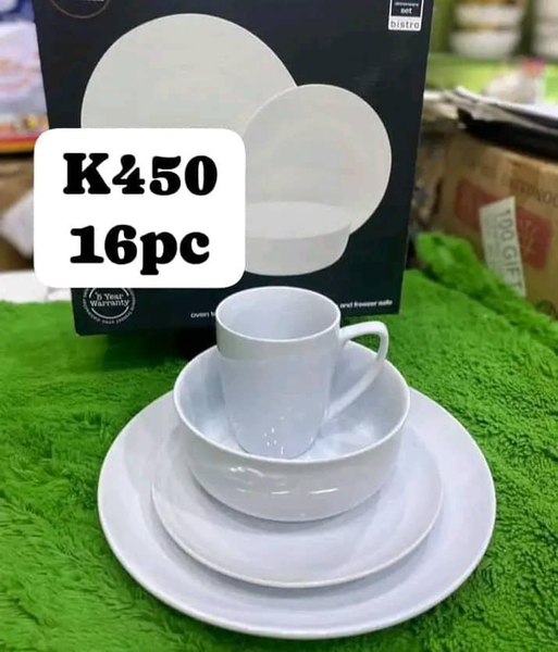 set of dishes