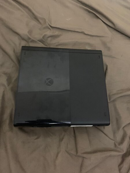 Xbox 360 E