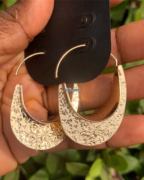Earring