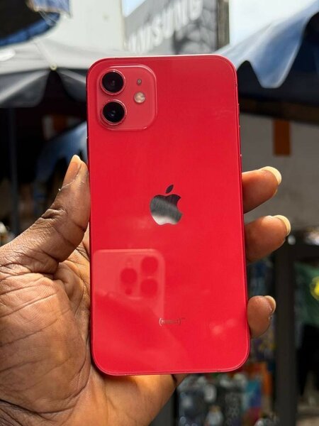 iPhone 12