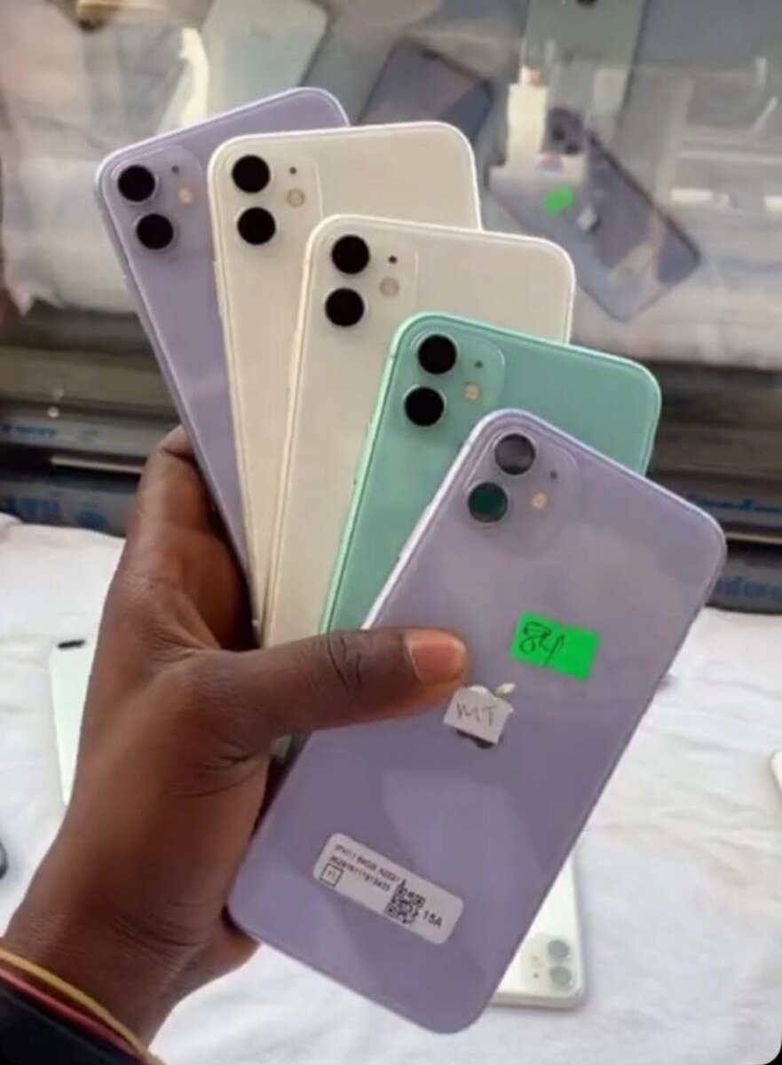 iPhone 11