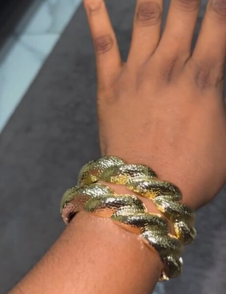 Chunky bangles