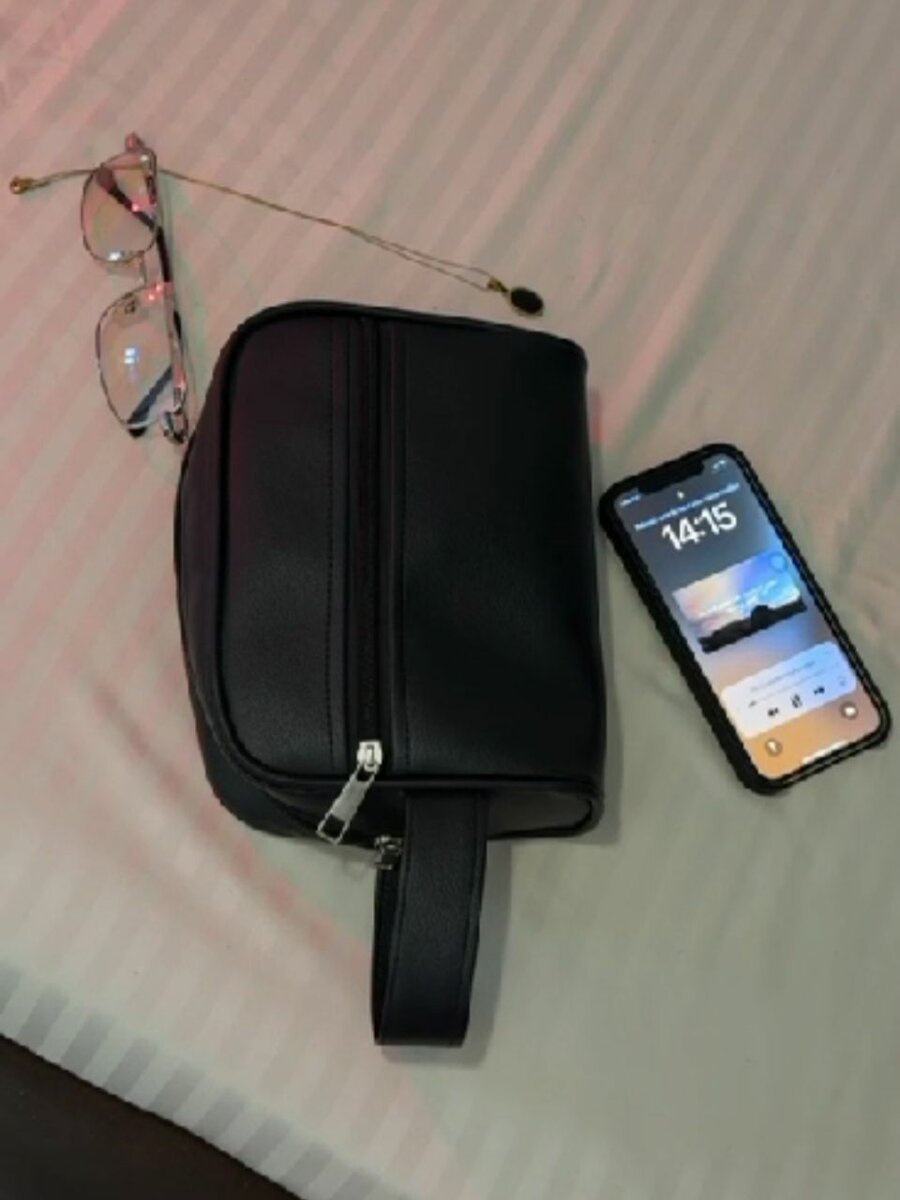 Pochette de Voyage Élégante