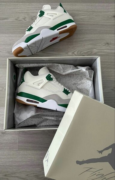 Jordan Retro 4