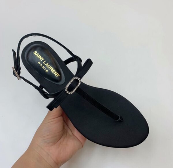 Flat Sandal