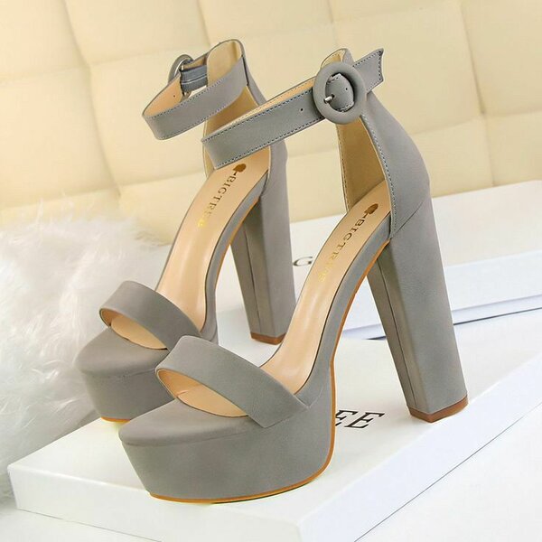 HEELS