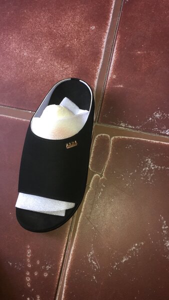 Zara slippers
