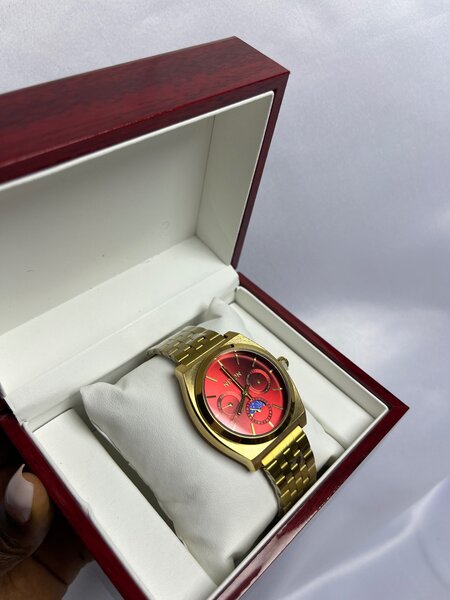 Nixon set