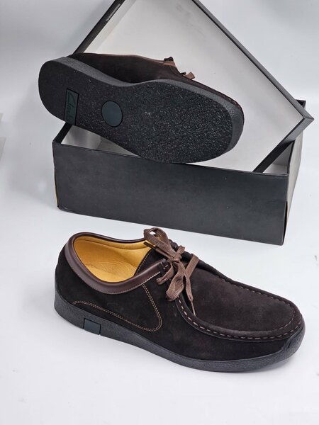 Men sneakers