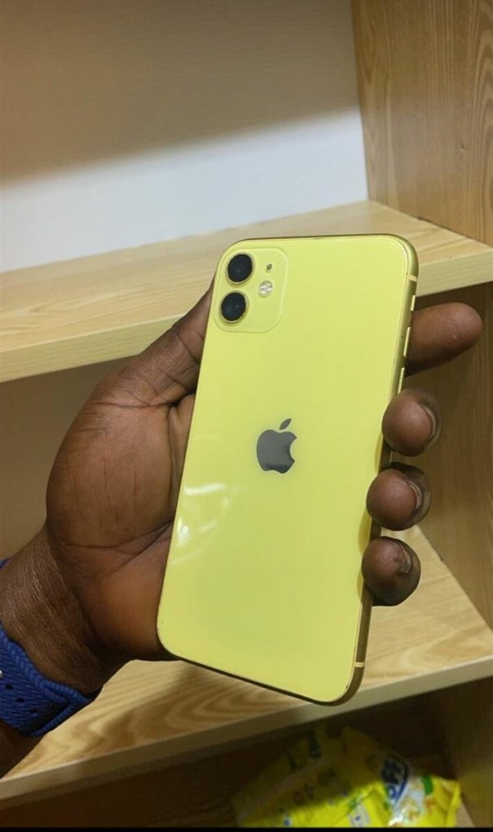 Apple iPhone