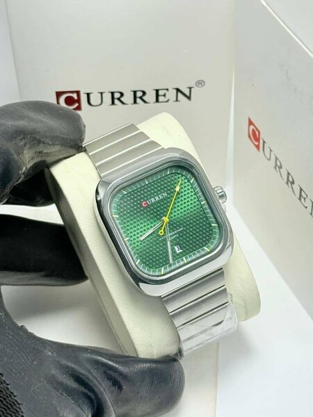 Montre CURREN