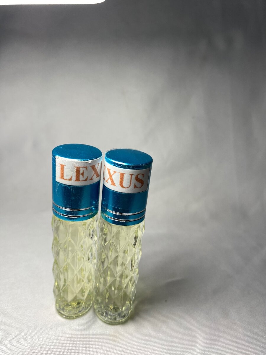 Essence de parfums de marque
