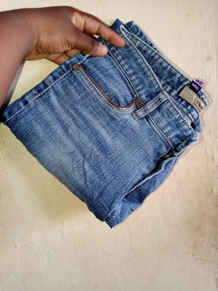 Ladies Thrift Jeans-Waist size 29